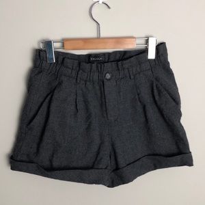 Aritzia Talula Gray Wool Shorts Size 6